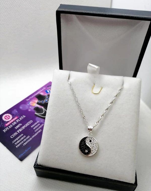 Colgante Yin Yang con Circones - Plata Ley 925 - Imagen 3